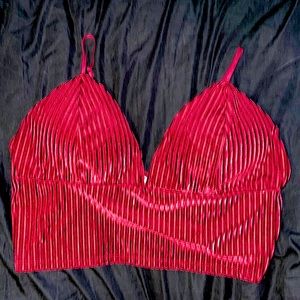 Padded spaghetti strap crop top